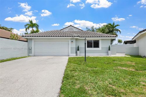 15037 Brighton Ln, Davie, FL, 33331-3252 | Card Image