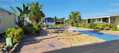 4693 Mai Kai Ln, BONITA SPRINGS, FL, 34134-7136 | Card Image