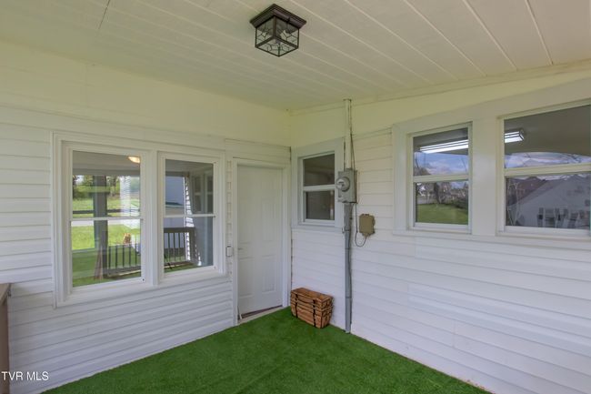 Bradley #1 Back porch | Image 17