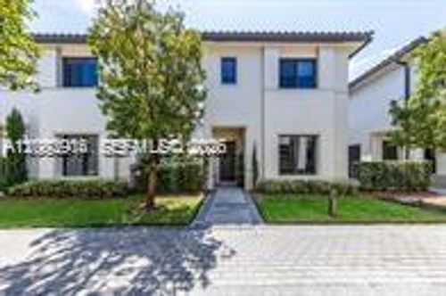 4315 Nw 81st Ct, Doral, FL, 33166-5815 | Card Image