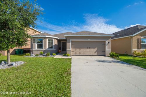 3259 Burrowing Owl Dr, Mims, FL, 32754-3033 | Card Image