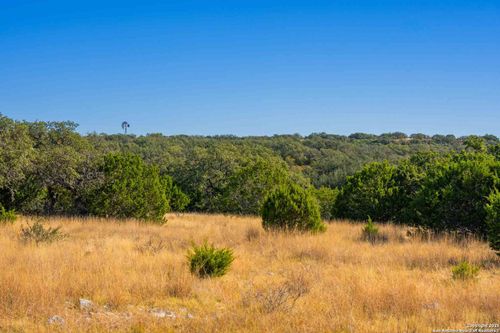 852 Sd 24755, Rocksprings, TX, 78880 | Card Image