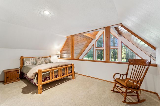 14010 Skiview Loop, House other with 3 bedrooms, 2 bathrooms and null parking in Truckee CA | Image 24