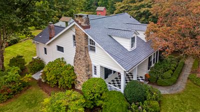 238 Smith Ridge Road, House other with 3 bedrooms, 2 bathrooms and null parking in New Canaan CT | Image 2