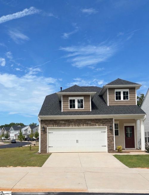 601 Poinsett Bridge Way, Greenville, SC, 29607-5593 | Card Image