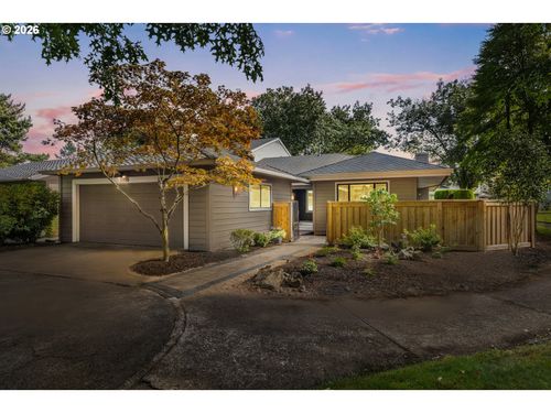 9998 Sw French Prairie Rd, Wilsonville, OR, 97070-9432 | Card Image