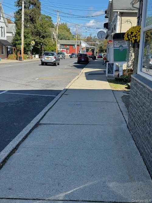 apt-1-282 Main St, Cornwall, NY, 12518-1524 | Card Image