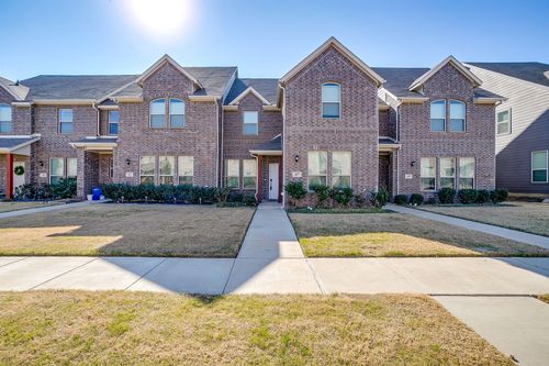 417 Milverton Dr, Crowley, TX, 76036-3281 | Card Image