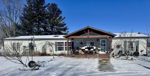 314 E Canal St, Antwerp, OH, 45813-8424 | Card Image