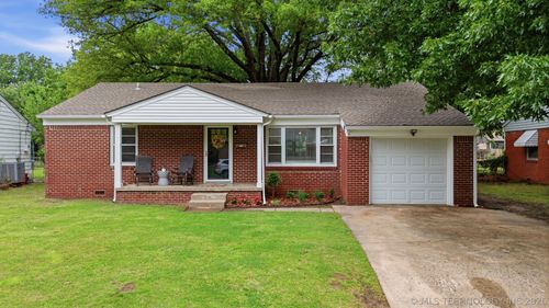 5142 Trenton Ave, Tulsa, OK, 74105-5717 | Card Image