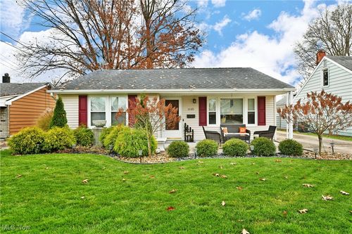 1645 Chattanooga Ave, Youngstown, OH, 44514-1156 | Card Image