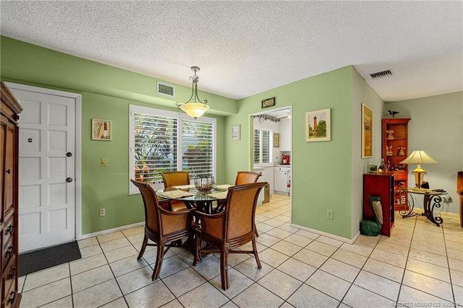 APT-7-3 - 800 Nw Fork Rd, Condo with 2 bedrooms, 2 bathrooms and null parking in Stuart FL | Image 13