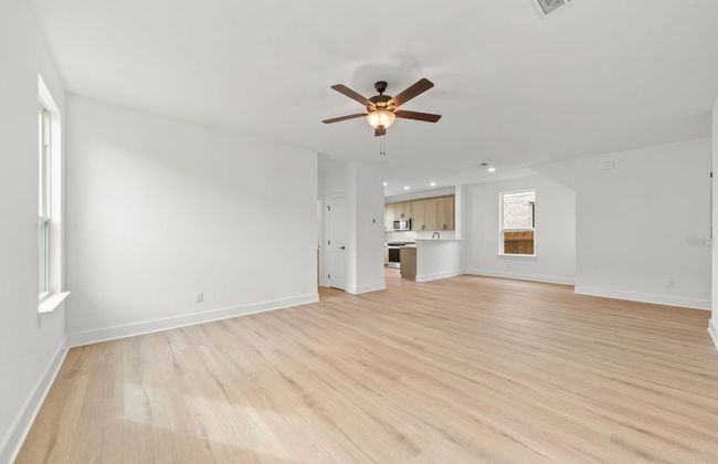 582 Tailwind Dr, House other with 4 bedrooms, 3 bathrooms and null parking in Kyle TX | Image 7