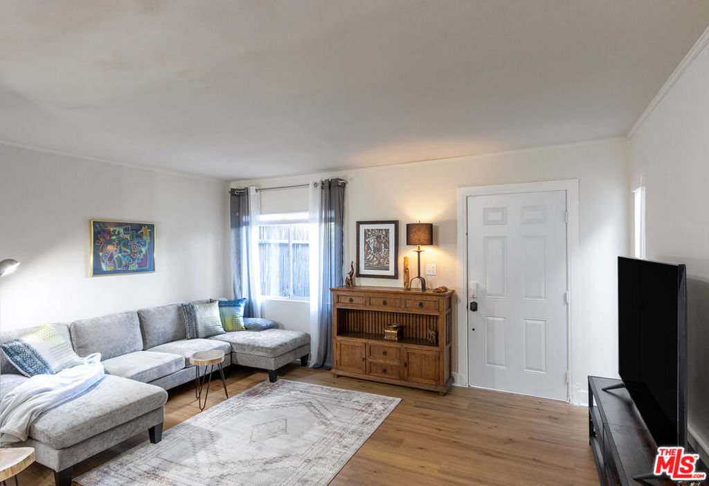 Residential Lease in Los Angeles 5