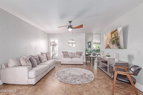212-4950 N Miller Rd, Scottsdale, AZ, 85251-1567 | Card Image