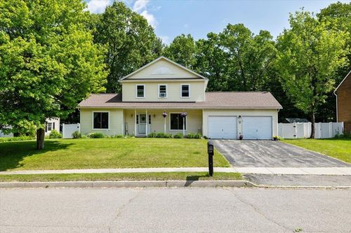43 Ira Allen Ct, Colchester, VT, 05446-6839 | Card Image