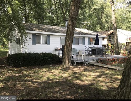 49 Beech Island, Middletown, PA, 17057 | Card Image