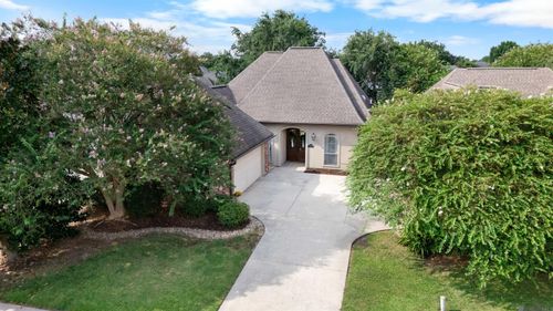 10341 Springtree Ave, Baton Rouge, LA, 70810-7760 | Card Image
