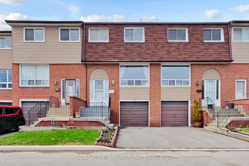 75-3025 Cedarglen Gate, Mississauga, ON, L5C2V7 | Card Image