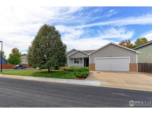 3757 Settler Ridge Dr, Mead, CO, 80542-4526 | Card Image