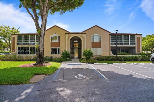 2038-4910 Nw 102nd Ave, Doral, FL, 33178-2236 | Card Image