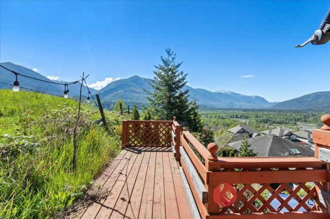 46082 Bridle Ridge Crescent, House other with 4 bedrooms, 3 bathrooms and 2 parking in Chilliwack BC | Image 38