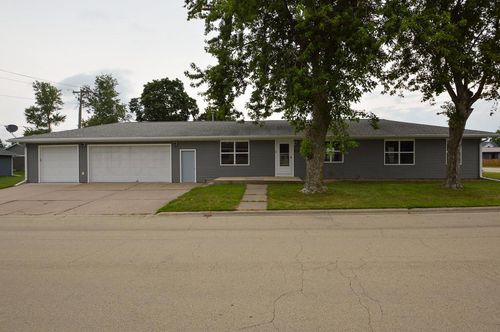 205 W Kelly St, Cuba City, WI, 53807-1010 | Card Image