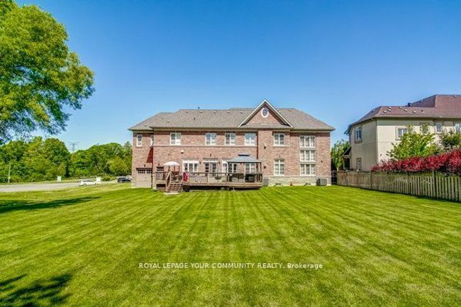 90 Callaway Crt, House other with 5 bedrooms, 6 bathrooms and 9 parking in Thornhill ON | Image 35