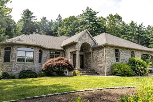 357 Westerly Cir, Ludlow, MA, 01056-1626 | Card Image