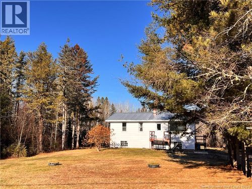 2758 Ste-Anne Rd, Sainte-Anne Gloucester Co, NB, E2A6Z6 | Card Image