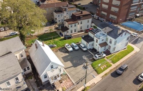 147 Liberty St, Elizabeth, NJ, 07202-3414 | Card Image