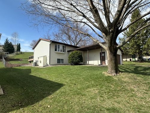 4212 Valley Dr Nw, Rochester, MN, 55901-5907 | Card Image