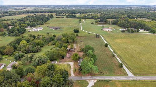 2033 W Union Chapel Road, Nixa, MO, 65714 | Card Image