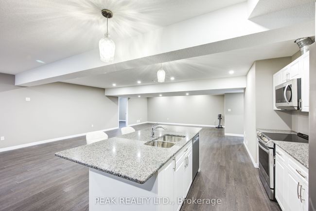 8 Loganville Lane, Condo with 3 bedrooms, 3 bathrooms and 2 parking in New Hamburg ON | Image 28
