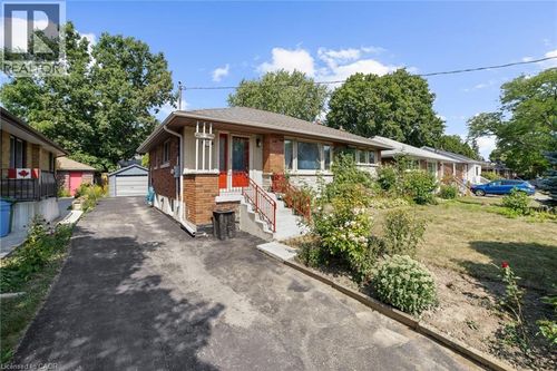 a-272 Upper Paradise Rd, Hamilton, ON, L9C5C2 | Card Image