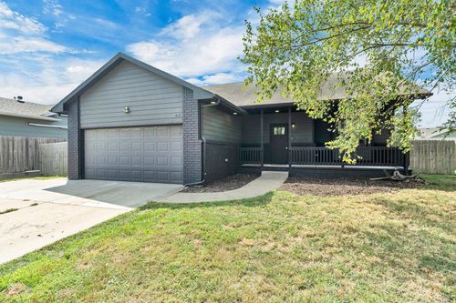 419 E Myers Ct, Mulvane, KS, 67110-2201 | Card Image
