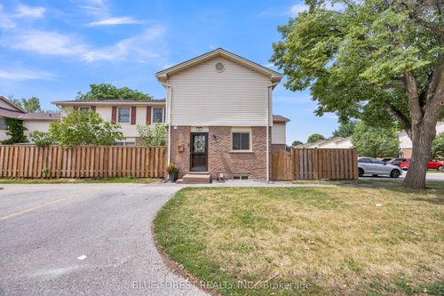 92-230 Clarke Rd, London, ON, N5W5P5 | Card Image