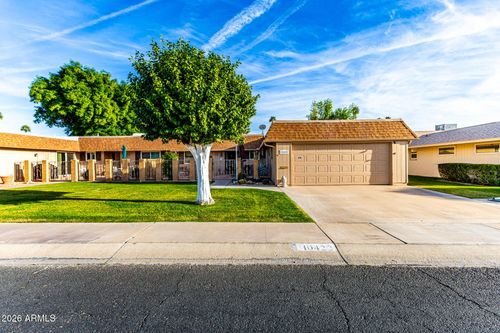 10422 W Roundelay Cir, Sun City, AZ, 85351-2208 | Card Image