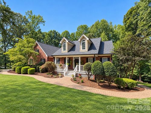 118 Tayport Dr, Troutman, NC, 28166-8682 | Card Image