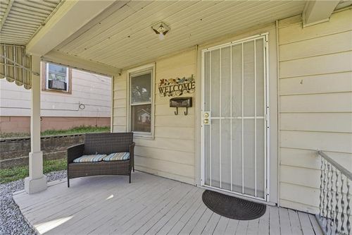 8725 E Smart Ave, Independence, MO, 64053-1123 | Card Image