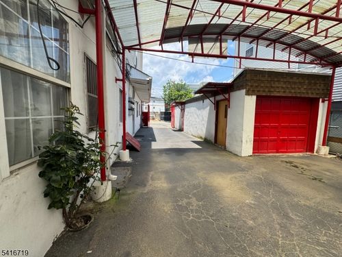 109 Fleming Ave, Newark, NJ, 07105-4026 | Card Image