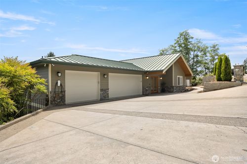 241 Raft Island Dr Nw, Gig Harbor, WA, 98335-5600 | Card Image