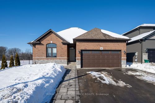 26 Redwood Dr, Belleville, ON, K8N0K4 | Card Image