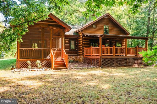 151 Valley Rd, FRONT ROYAL, VA, 22630-6124 | Card Image
