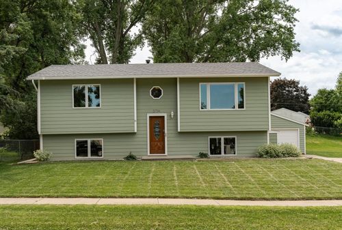 3714 8th St Nw, Rochester, MN, 55901-6634 | Card Image