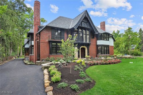 2970 Fairmount Blvd, Cleveland Heights, OH, 44118-4061 | Card Image