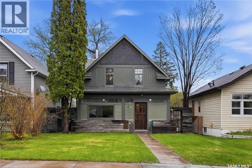 316 Av E N, Saskatoon, SK, S7L1R8 | Card Image