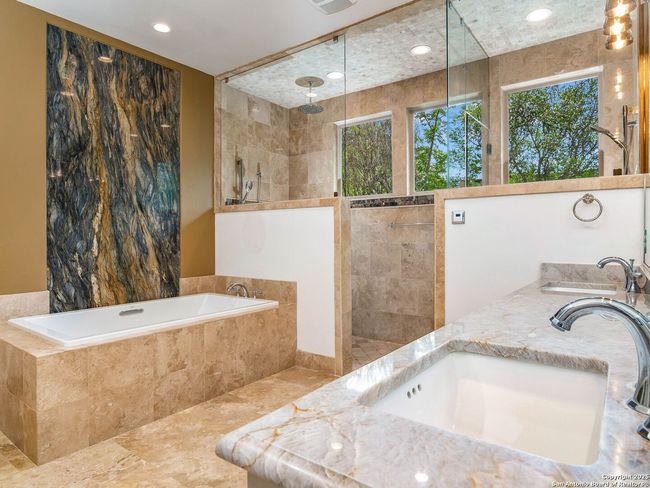 836 Canterbury Hill St, House other with 4 bedrooms, 5 bathrooms and null parking in Terrell Hills TX | Image 28