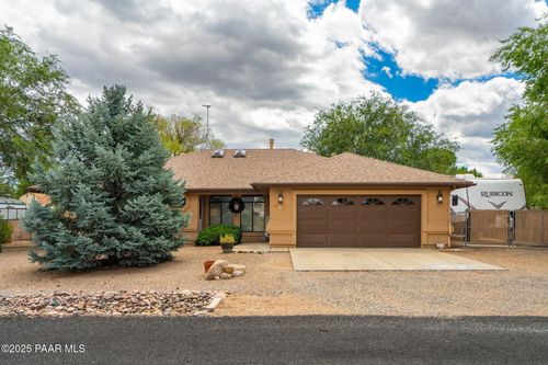 4401 N Agua Fria Dr, Prescott Valley, AZ, 86314-5404 | Card Image