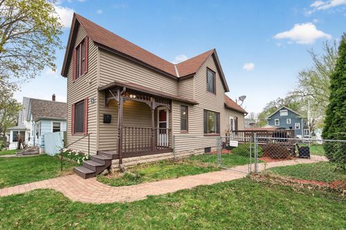 899 Case Ave, Saint Paul, MN, 55106-3805 | Card Image